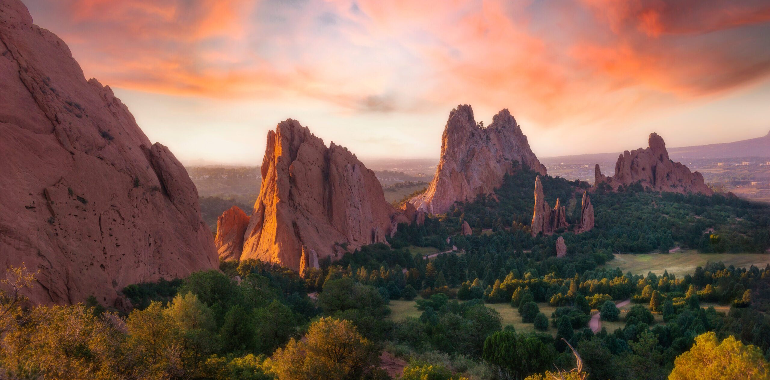 Garden Of The Gods, Colorado Springs, Colorado - beautiful mountain range view at sunset
